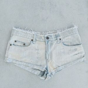 CARMAR Light Wash Distressed Denim Short